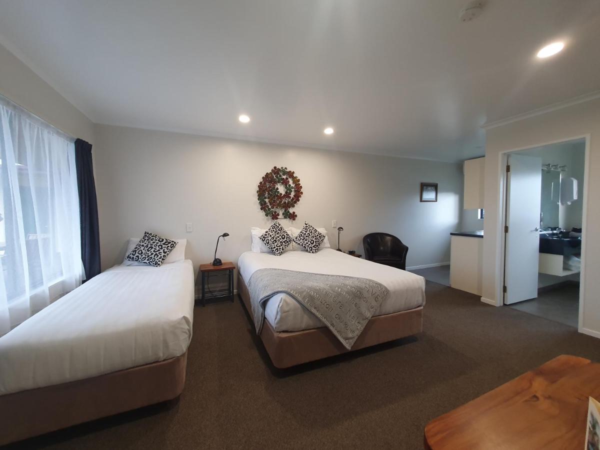 טה אוומוטו Asure Albert Park Motor Lodge מראה חיצוני תמונה