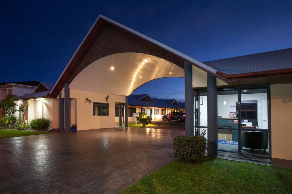 טה אוומוטו Asure Albert Park Motor Lodge מראה חיצוני תמונה