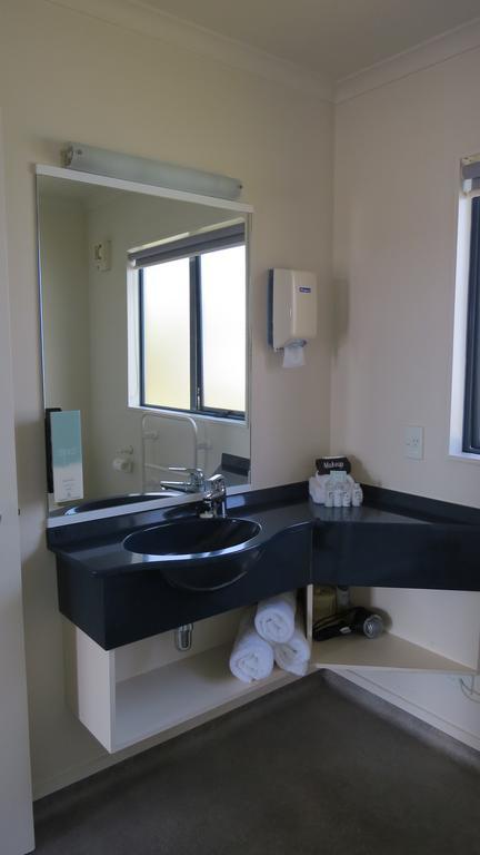 טה אוומוטו Asure Albert Park Motor Lodge מראה חיצוני תמונה